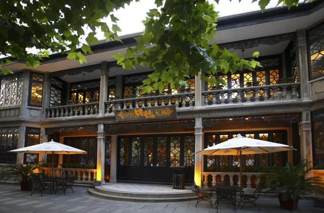 上海鍋德火鍋新天地店一夜人去樓空，又一家高端餐飲關(guān)門！
